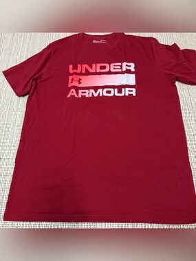 Under Armour Men's  T-Shirt XL